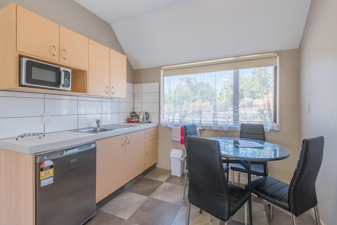וואנאקה Manuka Crescent Motel מראה חיצוני תמונה