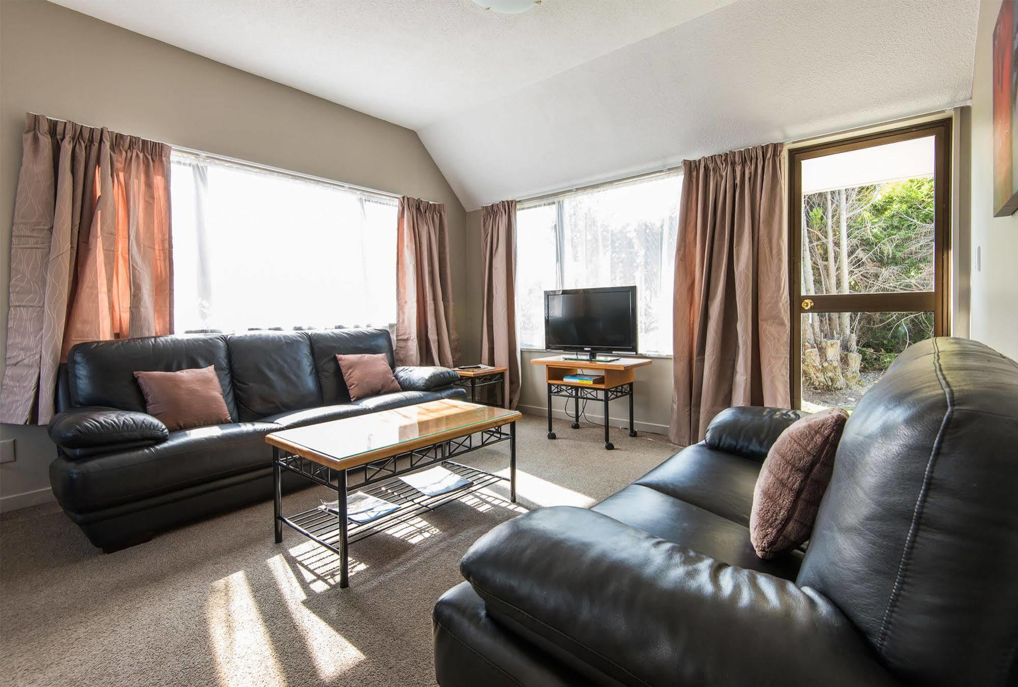 וואנאקה Manuka Crescent Motel מראה חיצוני תמונה