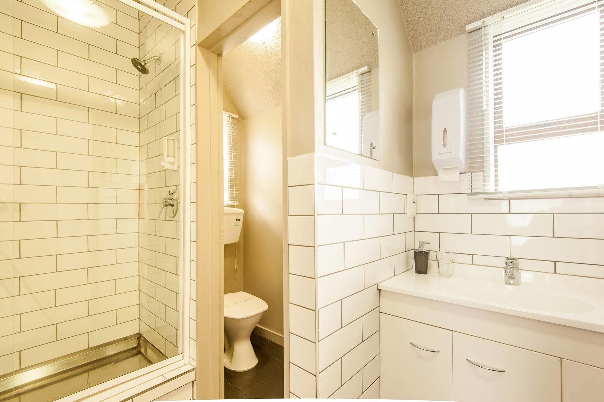 וואנאקה Manuka Crescent Motel מראה חיצוני תמונה
