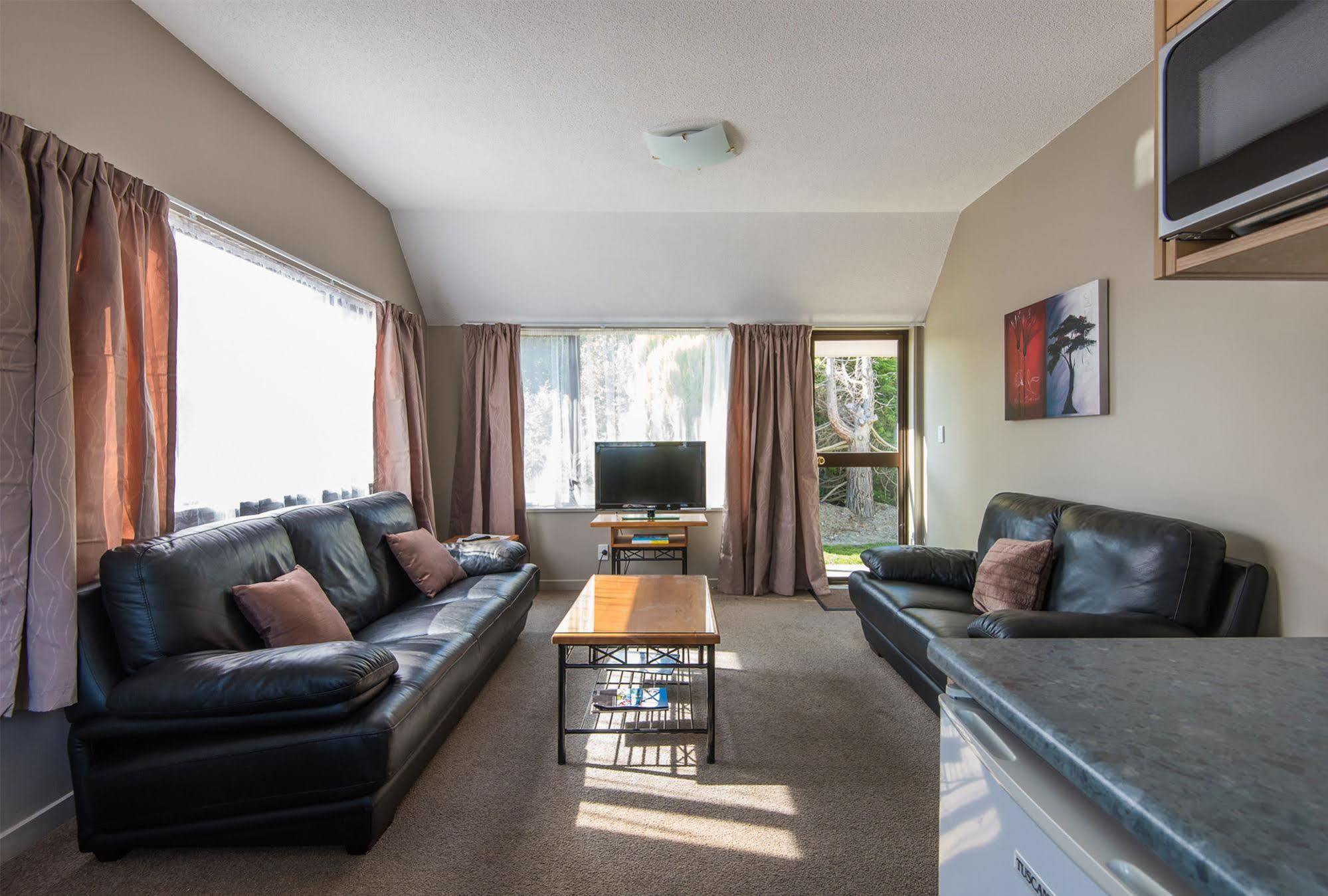וואנאקה Manuka Crescent Motel מראה חיצוני תמונה